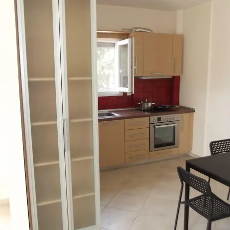 アパート Kalives Summer House