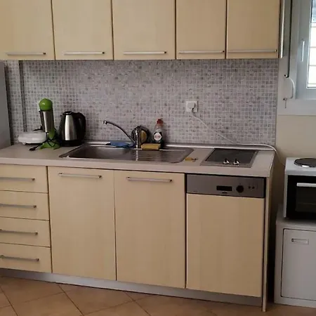 アパート Kalives Summer House