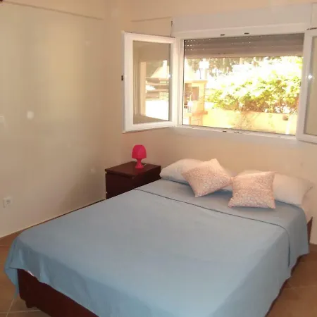 Kalives Summer House * Kalyves Polygyrou